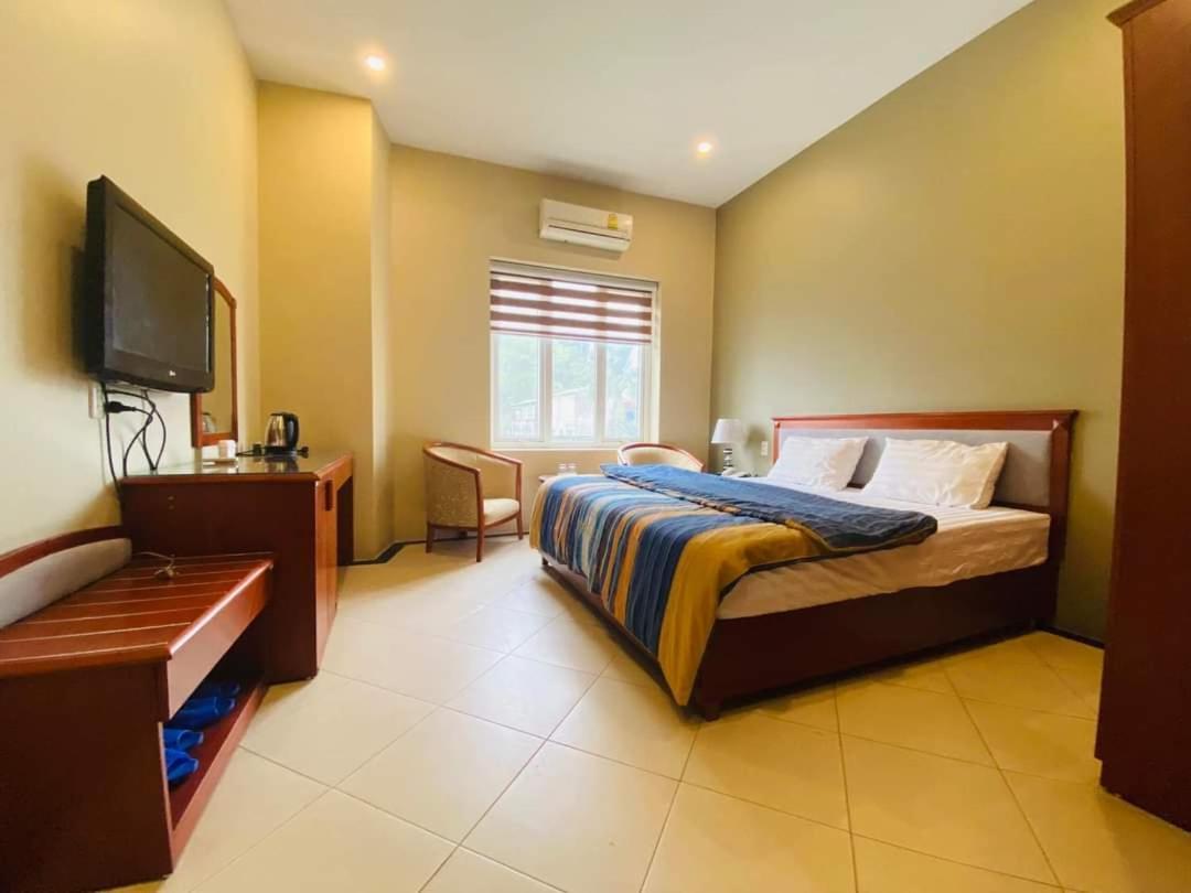 Nam Phong Hotel & Coffee Cai Rong Exterior photo
